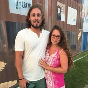 Meet your Posher, Alainey